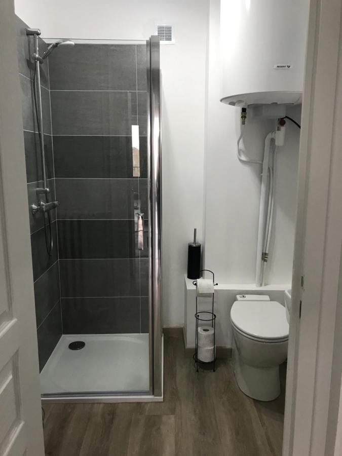 Bel Appartement Renove, Spacieux Et Lumineux Bourg-en-Bresse Buitenkant foto